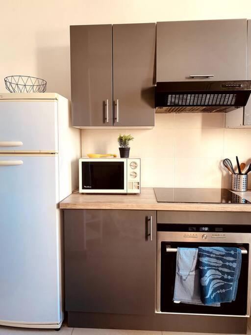 Appartamento Proche Paris-Calme-Wifi-Netflix Villejuif Esterno foto